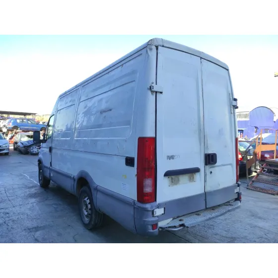 IVECO 35S13 '2000 2.8D BLANCO