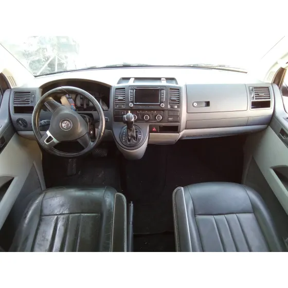 VOLKSWAGEN T5 TRANSPORTER (7E) '2012 2.0 TDI CAT (CFCA) MARRON