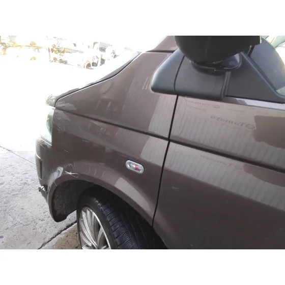 VOLKSWAGEN T5 TRANSPORTER (7E) '2012 2.0 TDI CAT (CFCA) MARRON