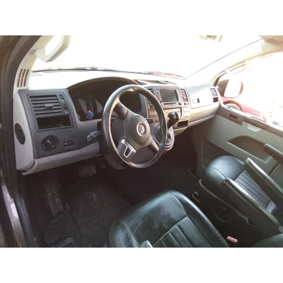 VOLKSWAGEN T5 TRANSPORTER (7E) '2012 2.0 TDI CAT (CFCA) MARRON