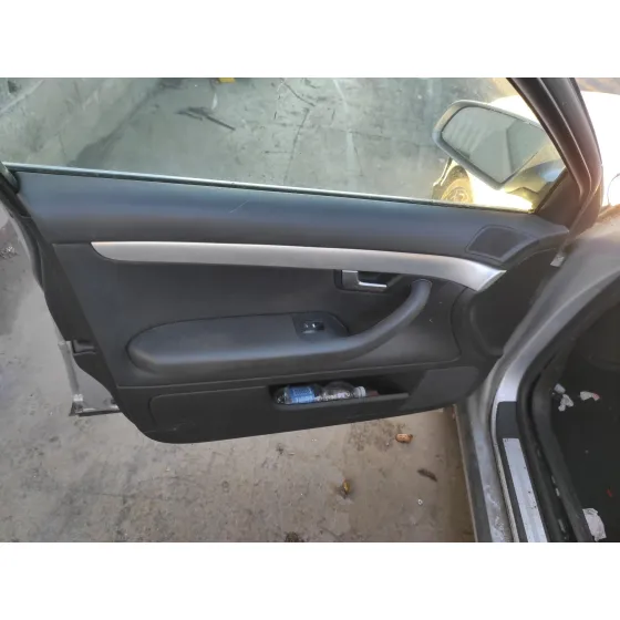 AUDI A4 AVANT (8E) '2007 * PLATA