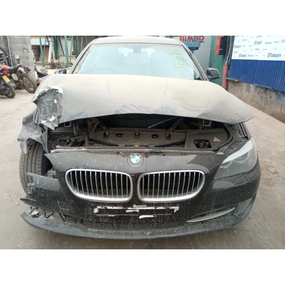 BMW SERIE 5 LIM. (F10) '2012 * NEGRO