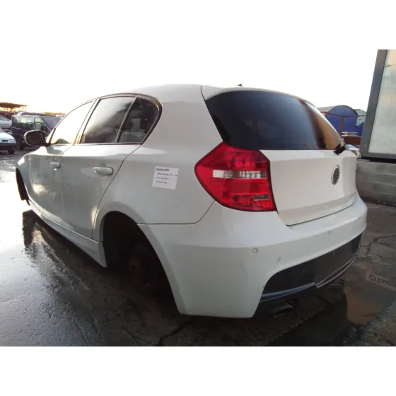 BMW SERIE 1 BERLINA (E81/E87) '2004 2.0 TURBODIESEL CAT BLANCO