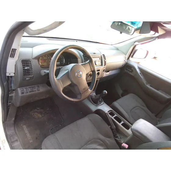 NISSAN PATHFINDER (R51) '2005 2.5 DCI DIESEL CAT BLANCO