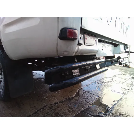 TOYOTA HILUX '1999 DOBLE CABINA 2.4 D TURBO BLANCO
