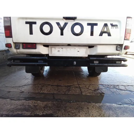 TOYOTA HILUX '1999 DOBLE CABINA 2.4 D TURBO BLANCO