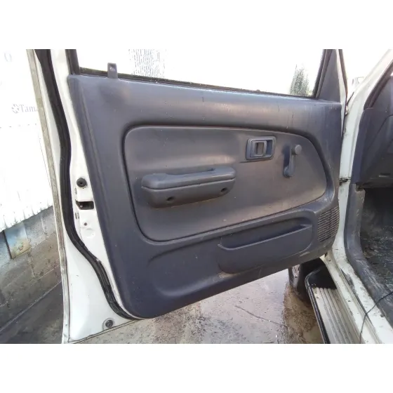 TOYOTA HILUX '1999 DOBLE CABINA 2.4 D TURBO BLANCO