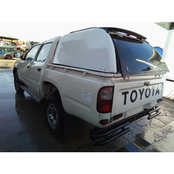 TOYOTA HILUX '1999 DOBLE CABINA 2.4 D TURBO BLANCO
