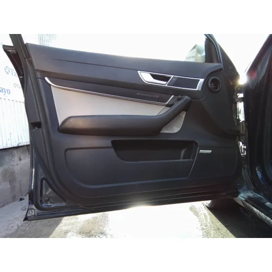 AUDI S6 AVANT (4F5) '2001 5.2 V10 40V FSI CAT (BXA) NEGRO
