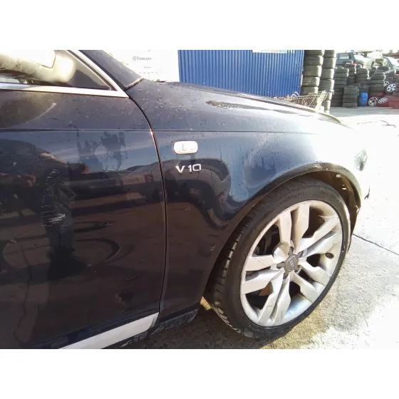 AUDI S6 AVANT (4F5) '2001 5.2 V10 40V FSI CAT (BXA) NEGRO