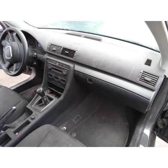 AUDI A4 AVANT (8E) '2005 2.0 20V CAT (ALT) NEGRO