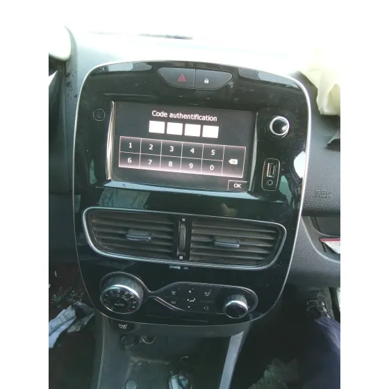 RENAULT CLIO IV '2017 1.5 DCI DIESEL FAP ENERGY PLATA