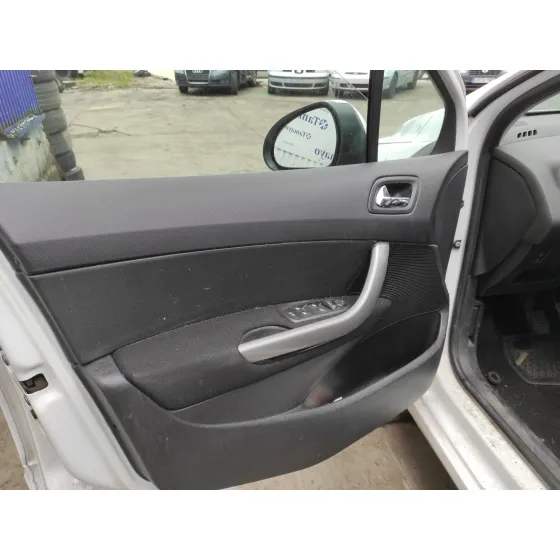 PEUGEOT 308 '2011 1.6 HDI FAP BLANCO