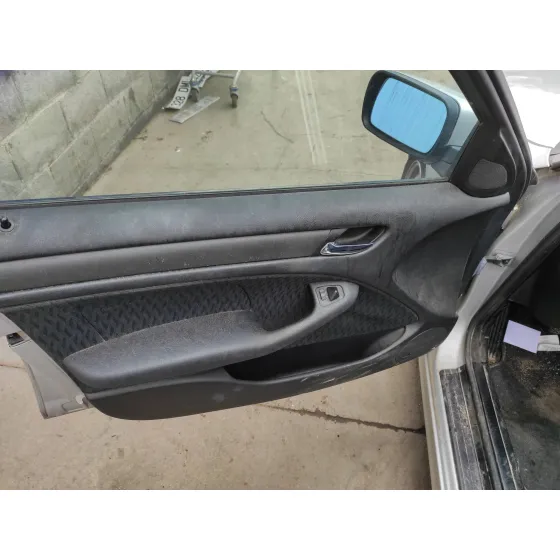 BMW SERIE 3 TOURING (E46) '2001 2.0 16V DIESEL CAT PLATA