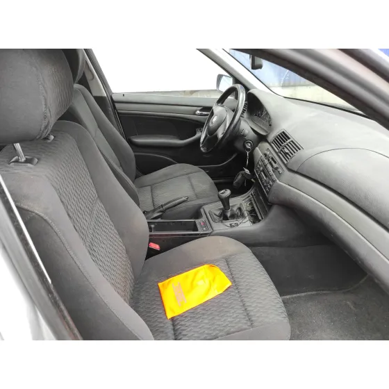BMW SERIE 3 TOURING (E46) '2001 2.0 16V DIESEL CAT PLATA