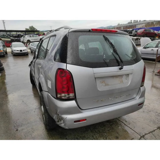 SSANGYONG REXTON '2003 2.7 TURBODIESEL CAT (EURO 4) PLATA