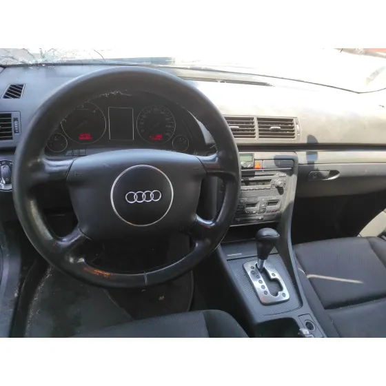 AUDI A4 BERLINA (8E) '2004 1.9 TDI GRIS