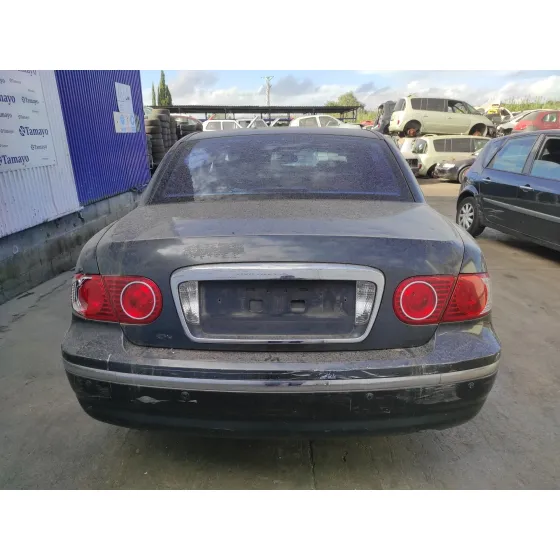 KIA OPIRUS '2004 3.5 V6 CAT NEGRO