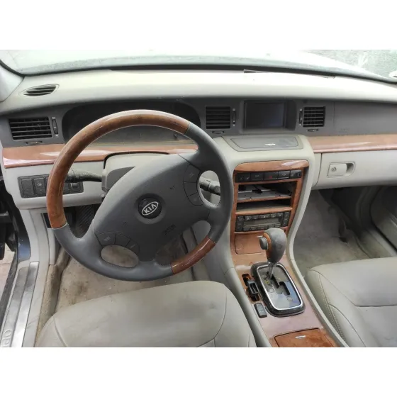KIA OPIRUS '2004 3.5 V6 CAT NEGRO