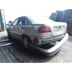 VOLVO S40 BERLINA VOLVO S40 BERLINA '1998 1.6 PLATA 1997