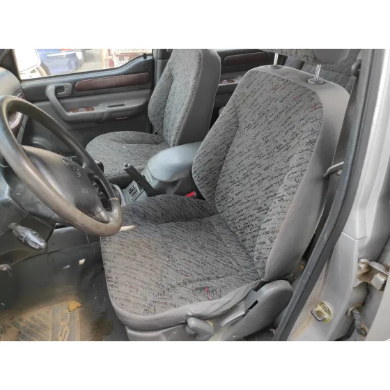 SSANGYONG MUSSO '2000 2.9 TURBODIESEL CAT PLATA