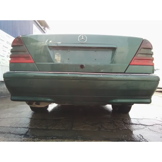 MERCEDES CLASE C (W202) BERLINA '1998 2.5 20V TURBODIESEL CAT NEGRO