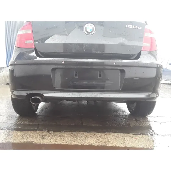 BMW SERIE 1 BERLINA (E81/E87) '2007 2.0 16V DIESEL NEGRO