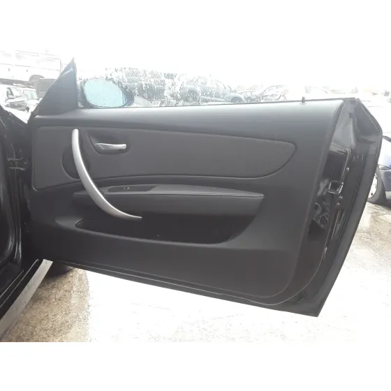 BMW SERIE 1 BERLINA (E81/E87) '2007 2.0 16V DIESEL NEGRO