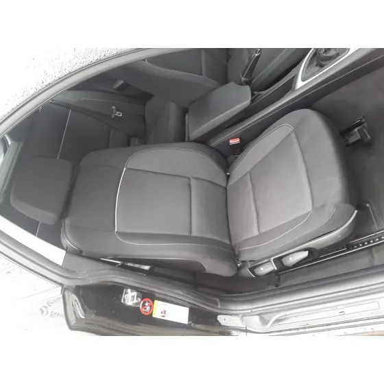 BMW SERIE 1 BERLINA (E81/E87) '2007 2.0 16V DIESEL NEGRO