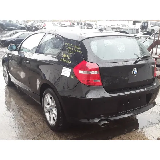 BMW SERIE 1 BERLINA (E81/E87) '2007 2.0 16V DIESEL NEGRO