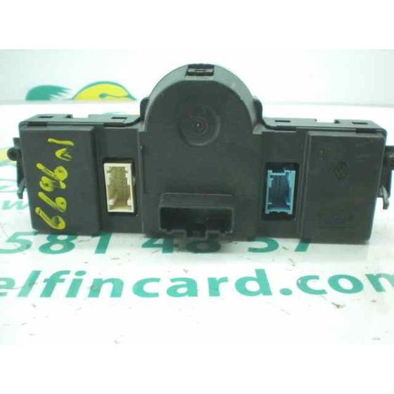 Mando Climatizador para Renault Megane Ii Berlina 5P