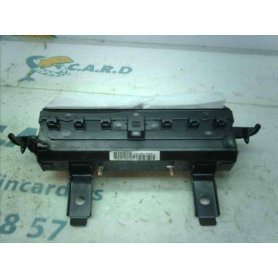Airbag Rodillas para Toyota Avensis Berlina