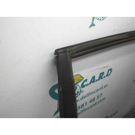Puerta Trasera Izquierda Para Ssangyong Rexton