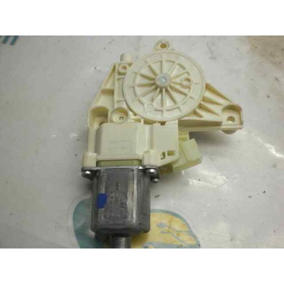 Motor Elevalunas Delantero Izquierdo Para Mercedes Clase E Lim.