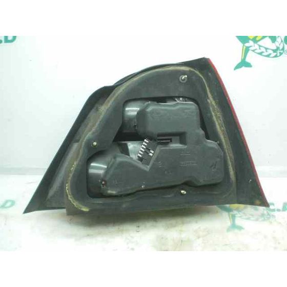 Piloto Trasero Izquierdo para Mg Serie 200 (Rf)