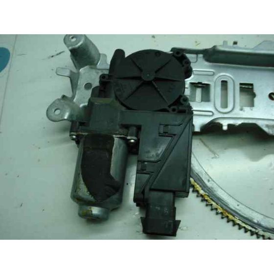 Elevalunas Delantero Derecho Para Opel Corsa C