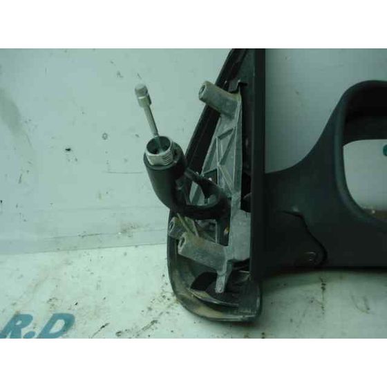 Retrovisor Derecho Para Fiat Punto Berlina