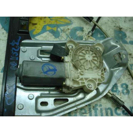Elevalunas Delantero Derecho Para Mercedes Clase C  Berlina