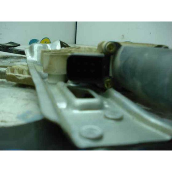 Elevalunas Delantero Derecho Para Mercedes Clase C  Berlina