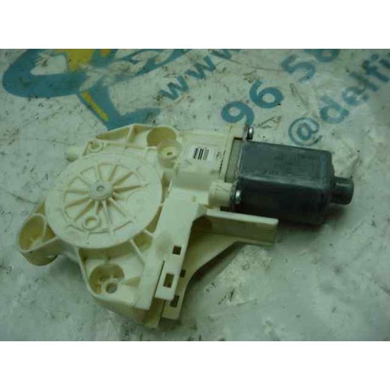 Motor Elevalunas Delantero Derecho Para Ford Focus Lim.