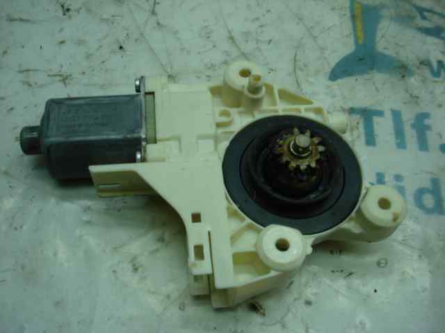 Motor Elevalunas Delantero Derecho Para Ford Focus Lim.