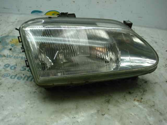 Faro Derecho Para Renault Megane I Berlina Hatchback