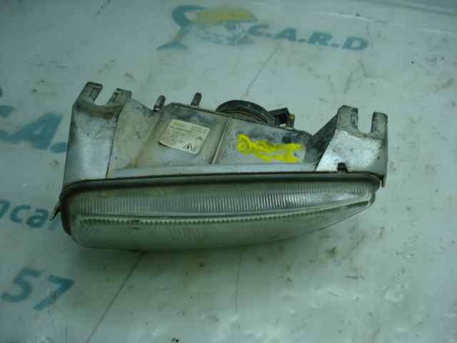 Faro Antiniebla Izquierdo Para Citroen Saxo