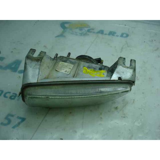 Faro Antiniebla Izquierdo Para Citroen Saxo