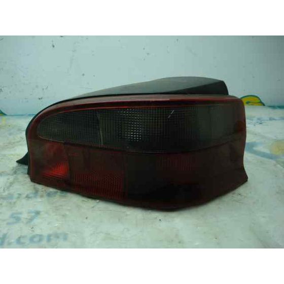Piloto Trasero Derecho Para Citroen Saxo
