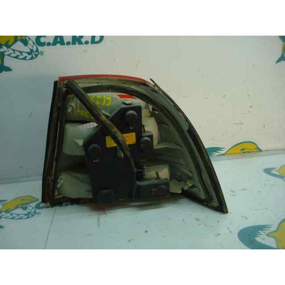 Piloto Trasero Izquierdo Para Opel Vectra B Berlina