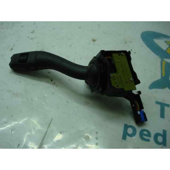 Mando Limpia Para Audi A3 Sportback