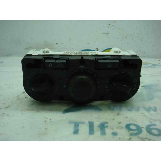 Mando Calefaccion / Aire Acondicionado Para Opel Corsa D