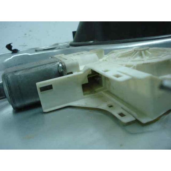 Elevalunas Delantero Izquierdo Para Ford Focus Berlina