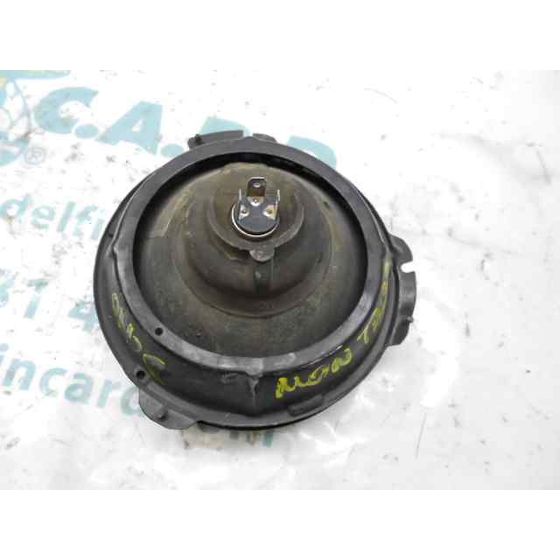 Faro Derecho Para Mitsubishi Montero